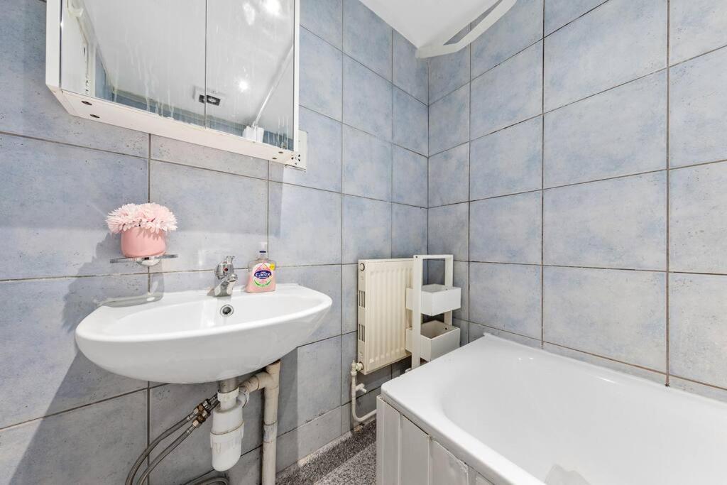 1Br Modern Flat On Edgware Rd Ed3 Apartment London Bagian luar foto
